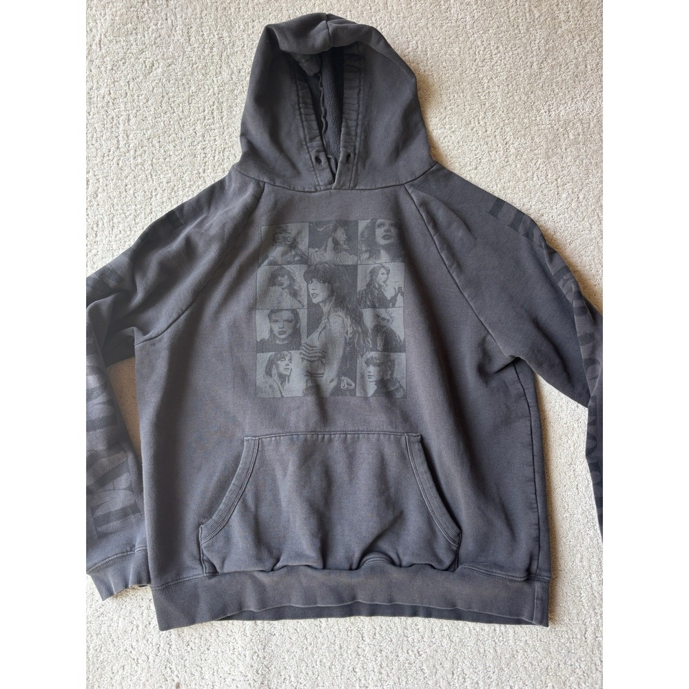 2024 Eras Tour Taylor Swift fleece hoodie Size m oversized Sweatshirt US dates